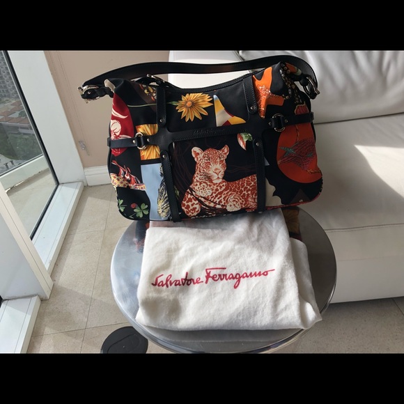 Bag - Picture 1 of 4